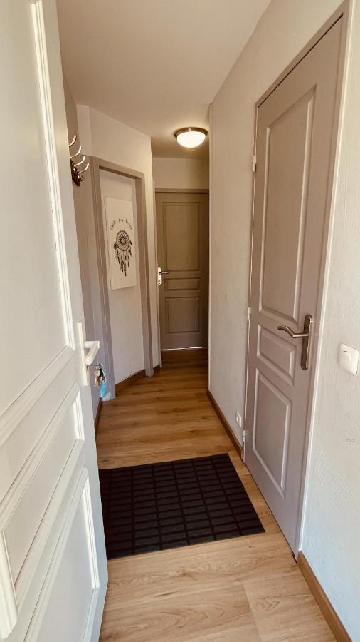 Studio Sur Le Domaine Du Golf De Pont Royal มัลล์มอร์ ภายนอก รูปภาพ
